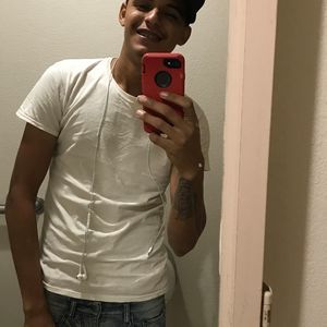 Meet your Posher, Guillermo